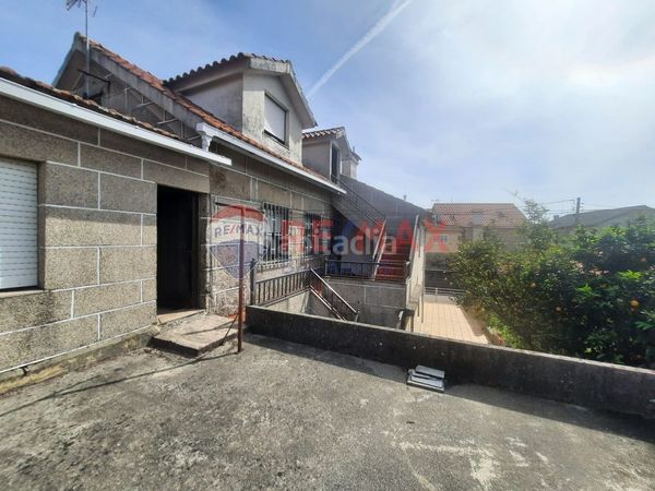Foto 7760f884-4ae8-4316-9c12-801cbb53a13f. Xalet amb aparcament a Valadares - Beade Vigo