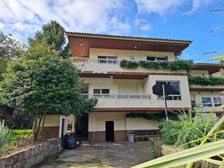 Maison jumelée à Estrada de Valadares