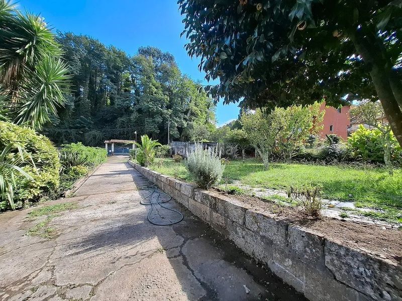 Foto a84d67bc-638f-4907-9c92-5cd8b013c905. Casa amb aparcament a Valadares - Beade Vigo