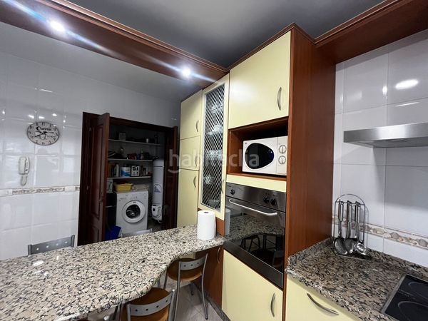 Foto 5c7e98a0-2c2b-4fe3-901c-d838969cbc8f. Edificio in Guarda (A)