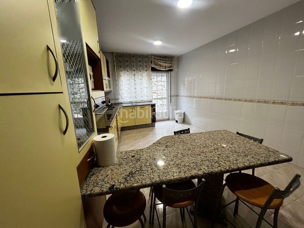 Foto 5e46912b-2154-41f9-b602-a1032dc83685. Edificio in Guarda (A)