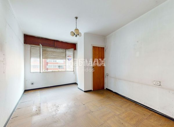 Foto 51558a7a-bd40-47b1-a42d-d63374d47af7. Pis a Sardoma - Castrelos Vigo
