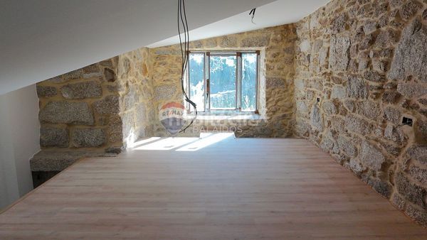 Foto 40284410-7fb8-4726-9265-05e5a0a33958. Casa a Cenlle