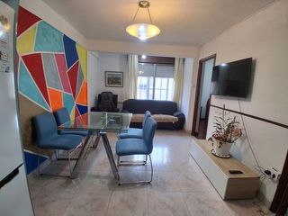 Pis a Rúa Maceiras