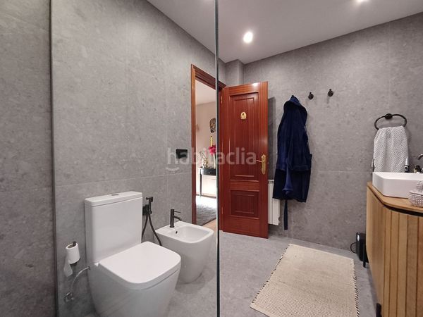 Foto 9177a453-f46d-442d-8502-d7cdf0274b72. Chalet en Teis Vigo