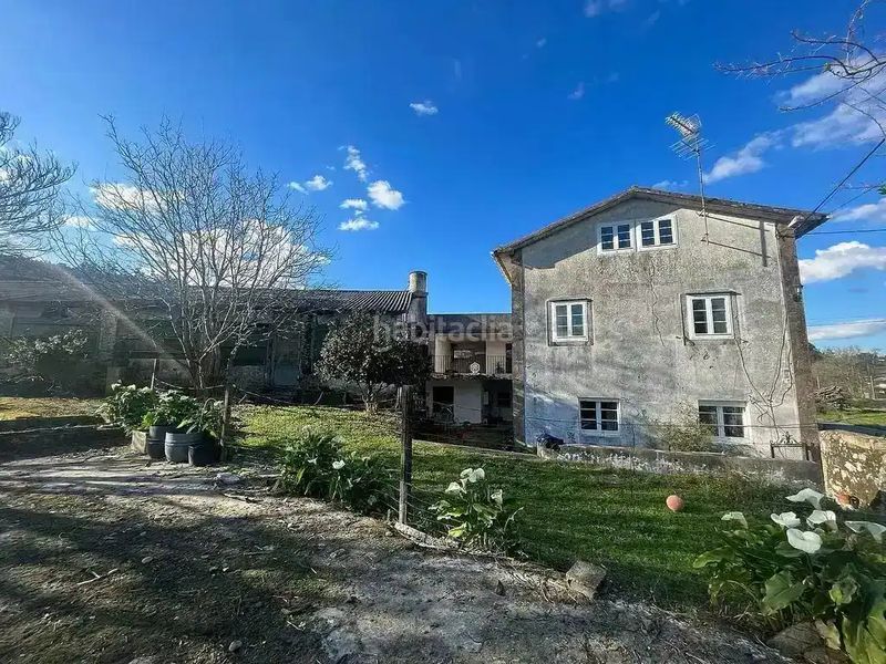 Foto a63c892c-6cf0-403e-80a5-83c8103e8106. Casa amb calefacció aparcament a Rosal (O)