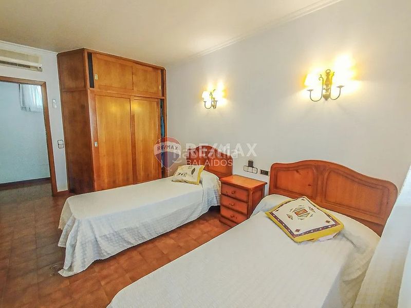 Foto a1f9aa49-c505-4e25-b153-03a99c0847ed. Xalet amb calefacció aparcament piscina a Tomiño