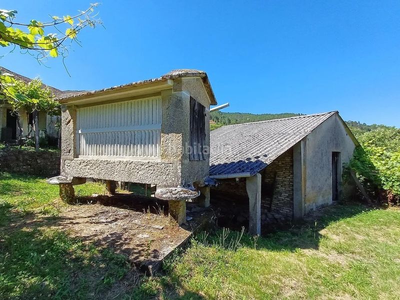 Foto c78147b3-d23a-4428-81bc-87ba20b6ab1e. Casa amb aparcament a Cañiza (A)