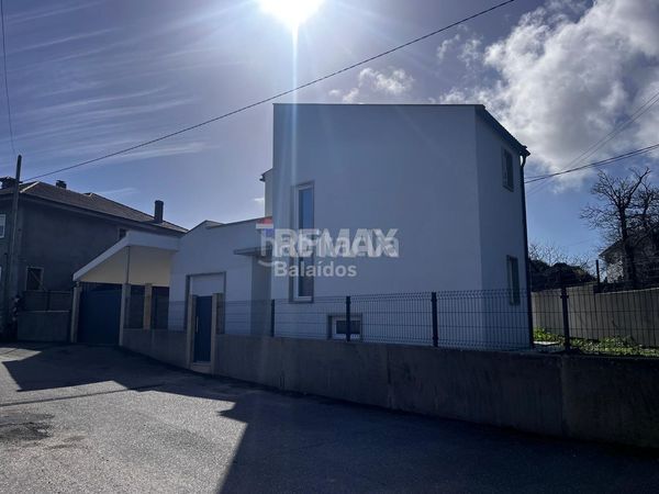 Foto b51a54be-4055-4b2f-97af-7f9e03fddf82. Casa en Guarda (A)