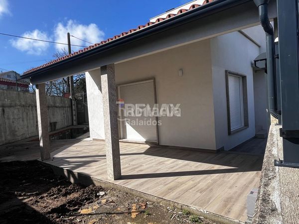 Foto e4252d96-8892-4d9f-90d8-b6af83091f60. Casa en Guarda (A)
