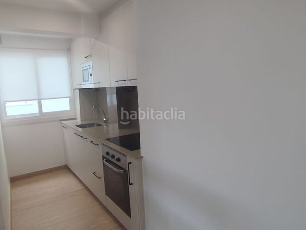 Foto 1f6cffe2-2070-4986-b997-77dba6470a45. Pis amb calefacció aparcament a Teis Vigo
