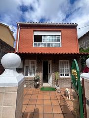 House  Rúa robleda