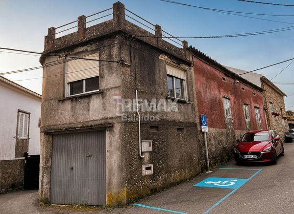 Foto 07395bf7-784e-4f58-a16e-445e4d9cbe44. Casa en Guarda (A)