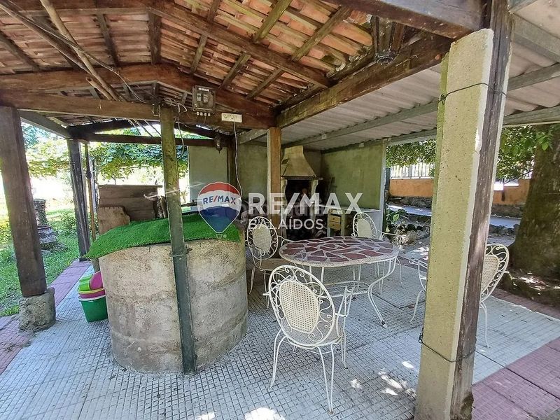 Foto 0ac9589c-05db-414e-bf8c-266de7f80cda. Casa amb calefacció aparcament a Covelo (O)