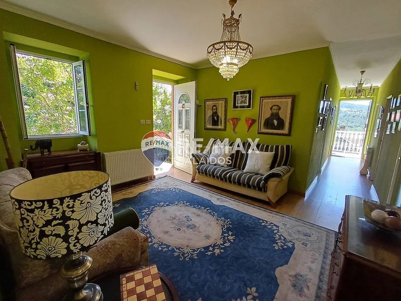 Foto bc4f0ca8-be3d-4697-8f00-5d56c1a5134b. Casa amb calefacció aparcament a Covelo (O)