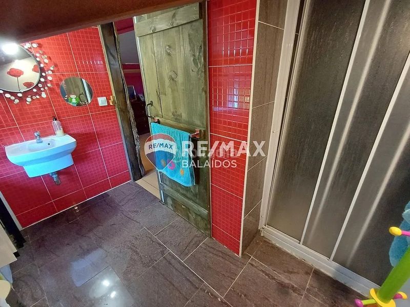 Foto e33c84c6-bf0a-4efb-a7ec-139f7fafa0c0. Casa amb calefacció aparcament a Covelo (O)