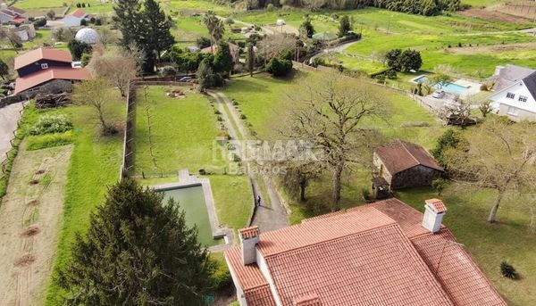 Foto ae24d56d-7ac9-4ec3-ade4-293fe322c19c. Casa en Tui