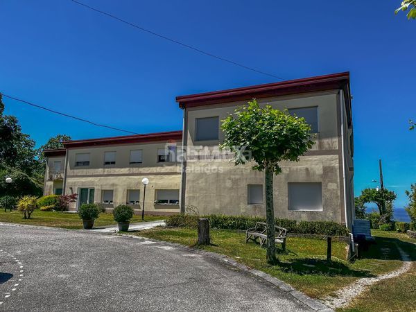 Foto b6b778b1-9b73-4107-83c0-c3d3756ab295. Pis amb calefacció aparcament a Priegue Nigrán