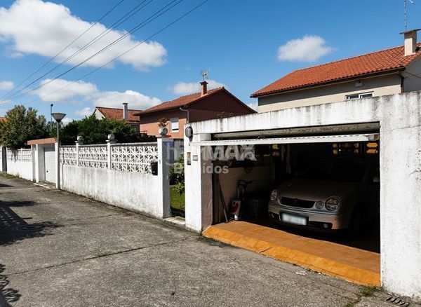 Foto b65e6b54-c4db-4bbe-8436-7a1f3de26e07. Casa amb calefacció aparcament a Panxón Nigrán