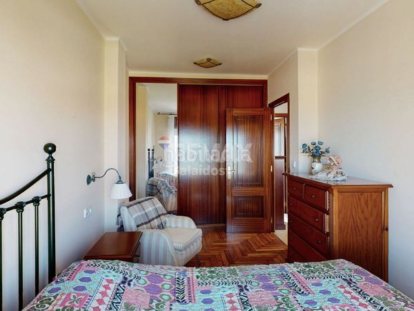 Foto ebfa99fe-f348-46ba-a3eb-baf46e22b2de. Casa amb calefacció aparcament a Panxón Nigrán
