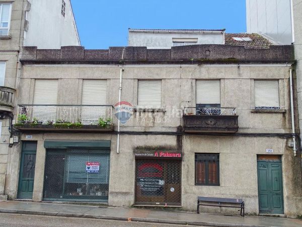 Foto 0bbd1d87-6a97-472a-bcab-9ee9b7f25b86. Casa a Lavadores Vigo