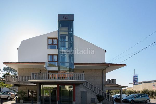 Foto 39f7ec13-e3e5-4dcd-aa55-81fc31753640. Edifici a Guarda (A)