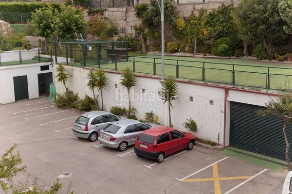 Foto df5d5cc2-42f3-4dfa-909f-f528c48b46e3. Edifici a Guarda (A)
