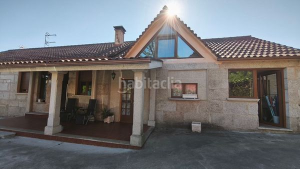 Foto 2a9bd670-b50c-4614-ad72-0915dbbca316. Casa amb calefacció aparcament a Tui