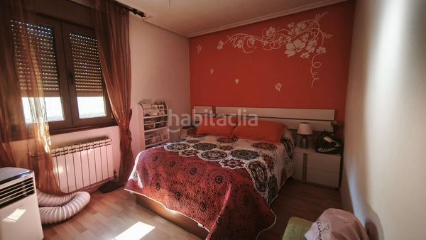 Foto b5439f6c-6c5e-497e-9b3e-4dc57419af4e. Casa amb calefacció aparcament a Tui