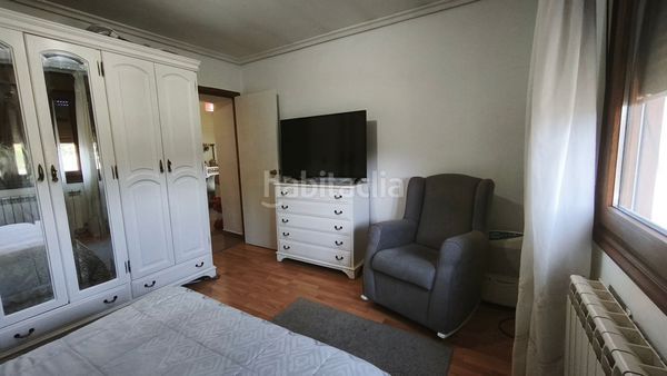 Foto c507b586-786a-4939-9d63-106330008689. Casa amb calefacció aparcament a Tui
