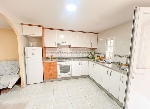 Foto d15886c1-cda8-4ba5-b64c-de5b695b12ca. Casa a Casablanca - Calvario Vigo
