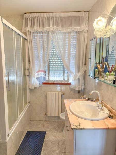 Foto 559cc961-edf3-402c-b0a1-74c9589b02cb. Casa amb aparcament a Crecente