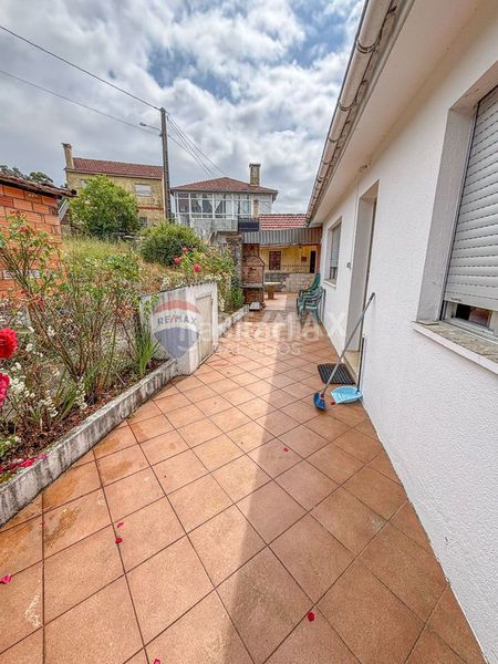 Foto 7e47d1e1-d2da-40a0-b205-a22b67a09592. Casa amb aparcament a Crecente