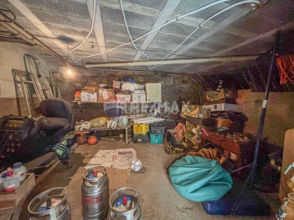 Foto ae1899b3-863e-4fb6-97ed-2e39915c7612. Casa amb aparcament a Crecente