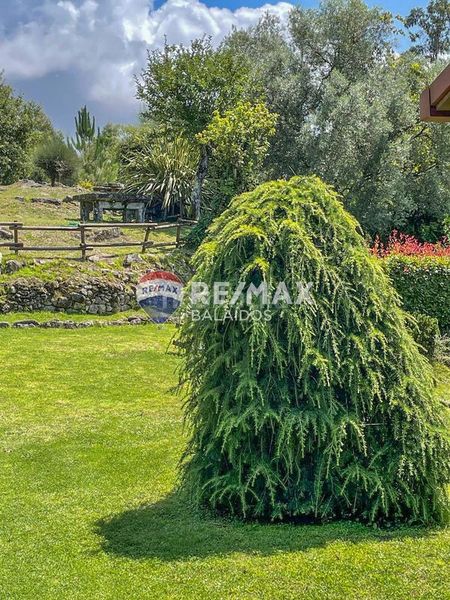 Foto 6c2e5776-6b50-467d-82a5-8c30a6d250eb. Casa amb calefacció aparcament a Rosal (O)