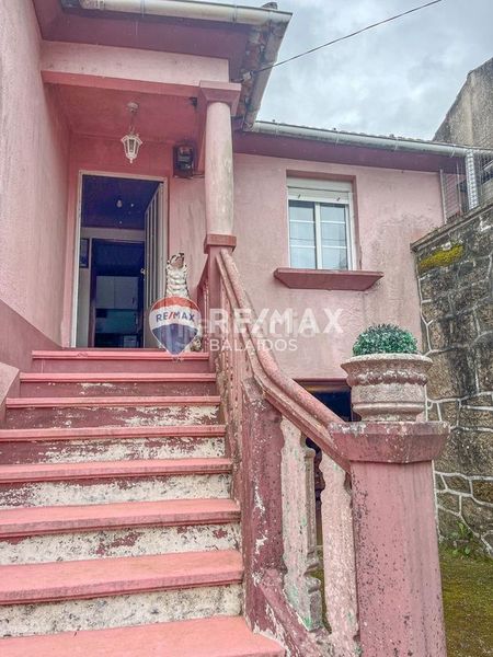 Foto ce01a8e6-2aee-4e9b-9523-3695d177bd7b. Casa amb aparcament a Arbo