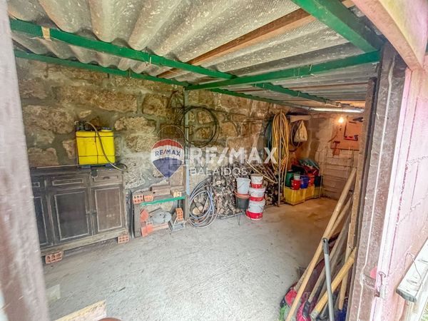 Foto e44b4b13-6b24-49a8-b6c3-c0f217f8c41a. Casa amb aparcament a Arbo