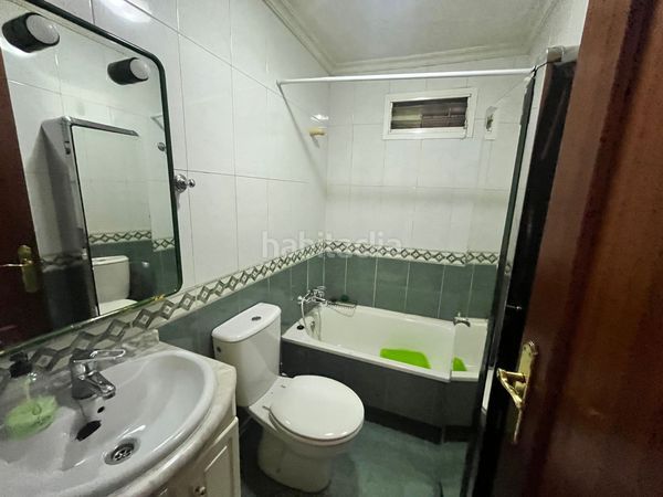 Foto 2f339710-d75b-4e15-aafe-a8f2a36b6d85. Casa a Teis Vigo