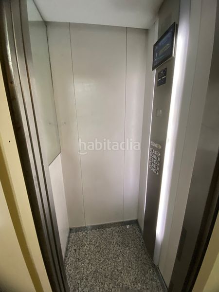 Foto 01e3bfb3-34c5-45d5-80ad-8bc9531c23e2. Pis amb calefacció aparcament a Teis Vigo