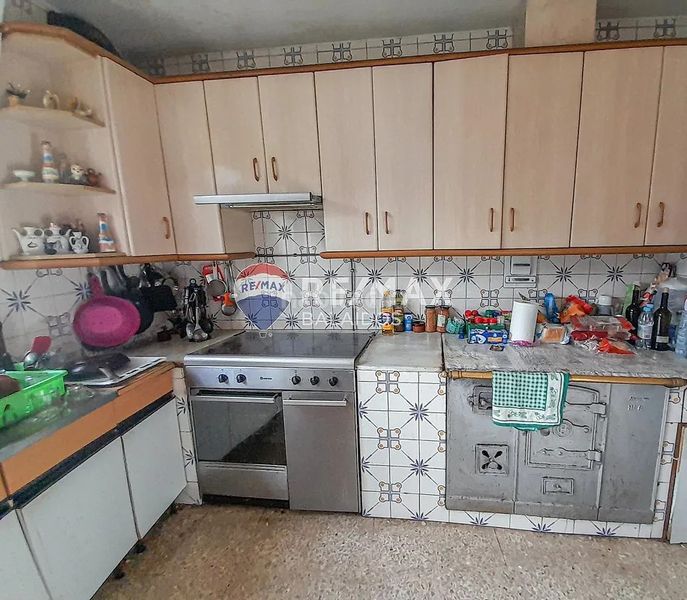 Foto 71954425-95bb-47a3-880e-794fbbc57e90. Casa amb aparcament a Ponteareas
