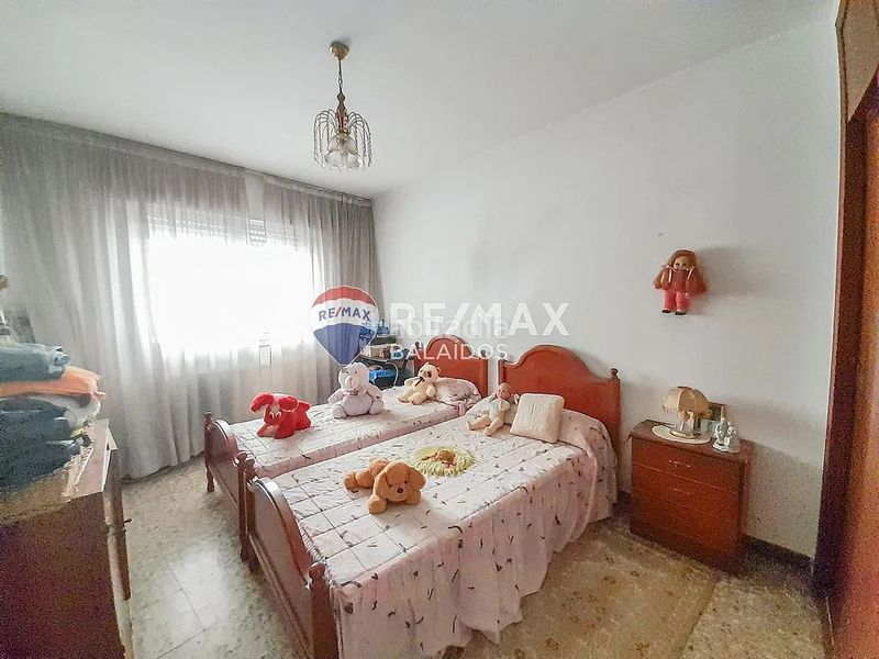 Foto 73b19cbe-0d40-4e92-b4b9-4b25801df70c. Casa amb aparcament a Ponteareas