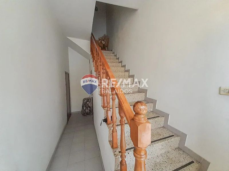 Foto e8e94b33-3454-4d8a-81da-290629a89c66. Casa amb aparcament a Ponteareas