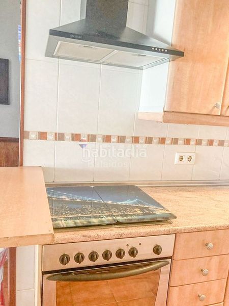 Foto 3cd9d1d5-e691-4c85-953b-ad0516b6c795. Piso en Berbés - Peritos Vigo