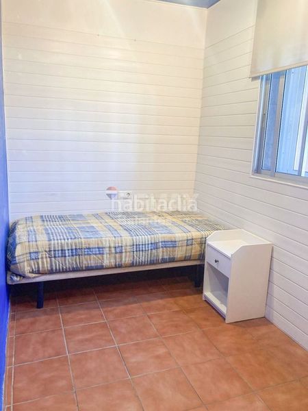 Foto aea236a2-7096-416f-b87a-5e6d03433669. Piso en Berbés - Peritos Vigo