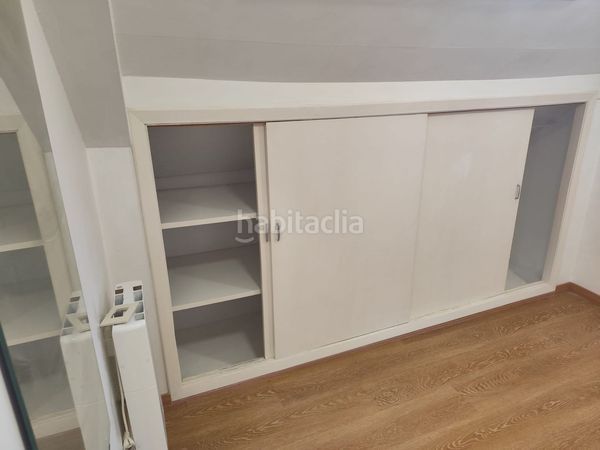 Foto b64a42a3-9754-48b5-9018-e6a4d2ec1cdb. Pis a Casablanca - Calvario Vigo