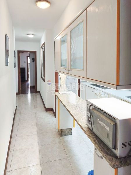 Foto f4f3d6c5-f455-431e-8cd0-74605ceee67d. Piso en Teis Vigo