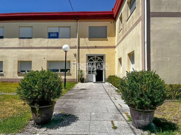Foto 4b941764-d921-4b27-b08e-d95e6709a7f7. Pis amb aparcament a Priegue Nigrán