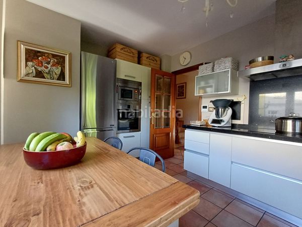 Foto 0d70cd8b-dac5-40ac-aa85-7cdf606c4f53. Chalet en Teis Vigo