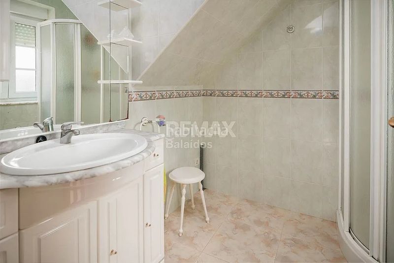 Foto 890f6554-4a89-4cea-9cb3-f2f8c864a892. Casa amb calefacció a Pobra do Caramiñal (A)