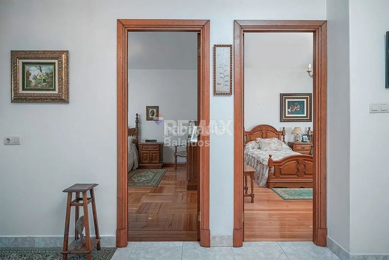 Foto a16f364e-f0a7-438c-9763-a9f2dfb4de6b. Casa amb calefacció a Pobra do Caramiñal (A)